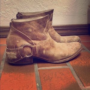 Freebird by Steven size 7
